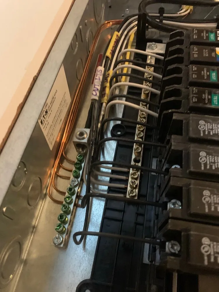 Slide of Kaohiai Electrical Contracting