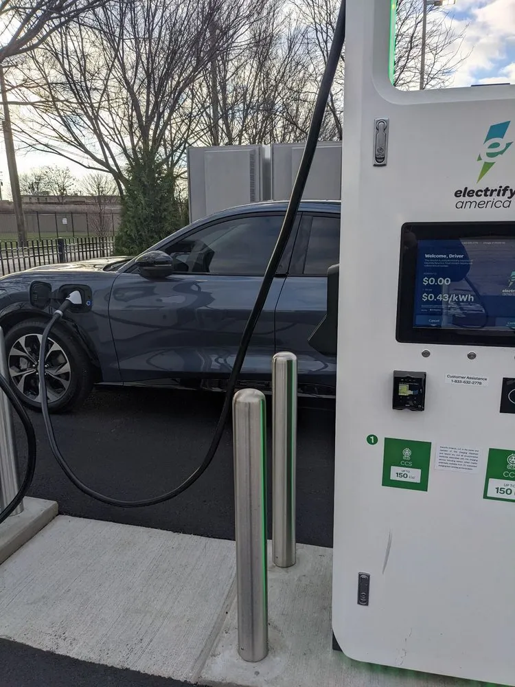 Slide of Kapital Electric