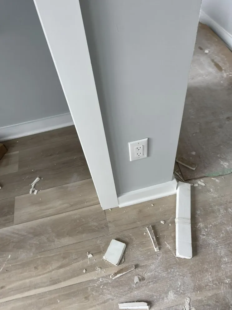 Slide of KARAOULAS ELECTRIC