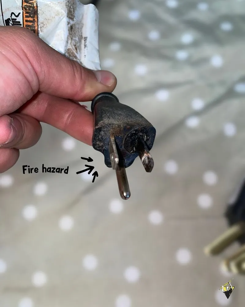 Slide of Karysten S Santos Electrician