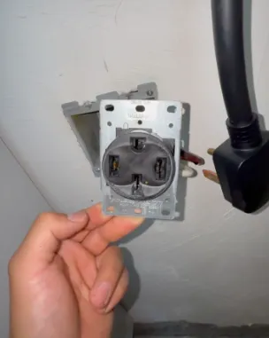 Trusted electrician providing lighting installation in , 