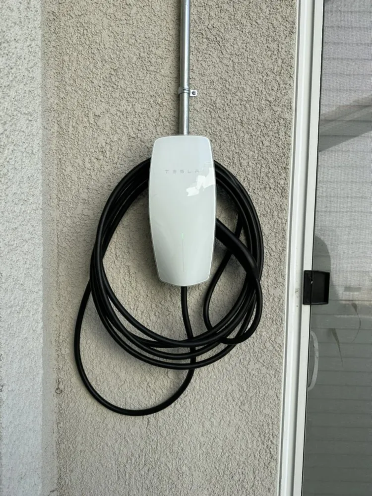 Slide of Kasa Handyman Electric