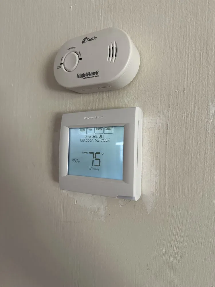 Slide of Kasa Handyman Electric