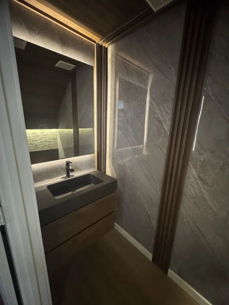 Slide of Kase Solutions