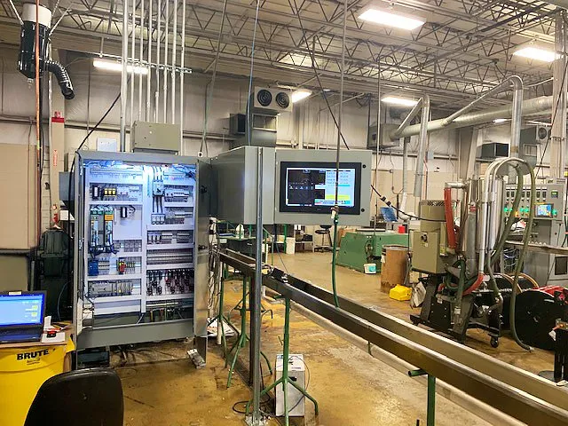 Reliable electrician providing circuit breaker repair in LaPorte, IN - KB Electric