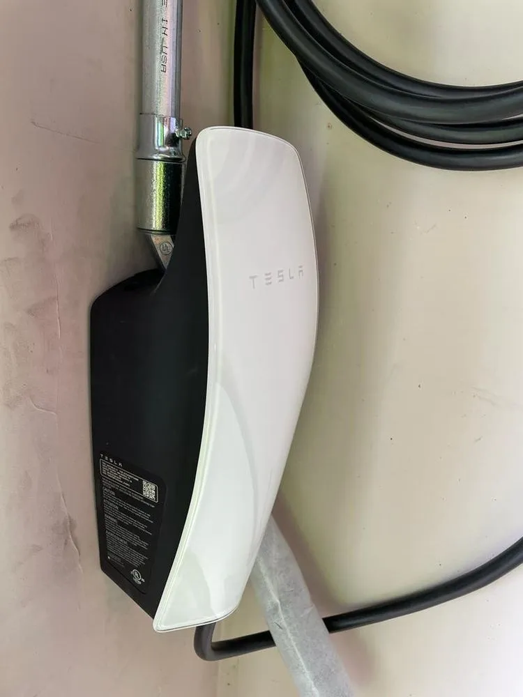 Slide of K&C Electric