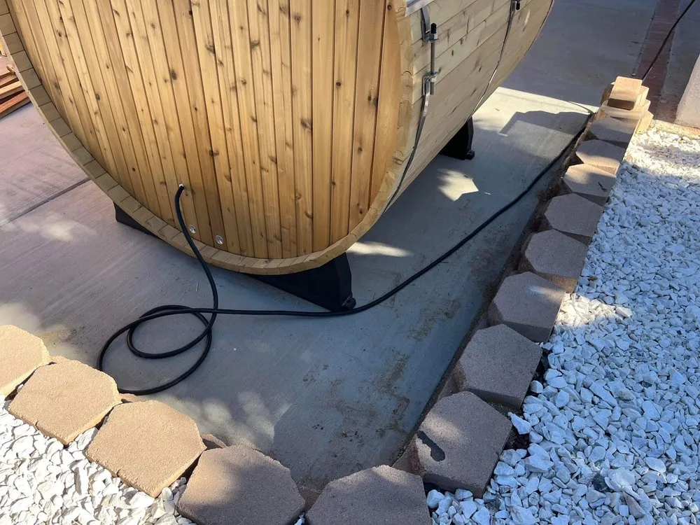 Slide of KCG Electric