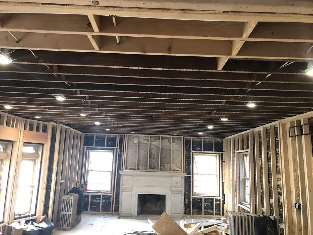 Slide of KCM Electric