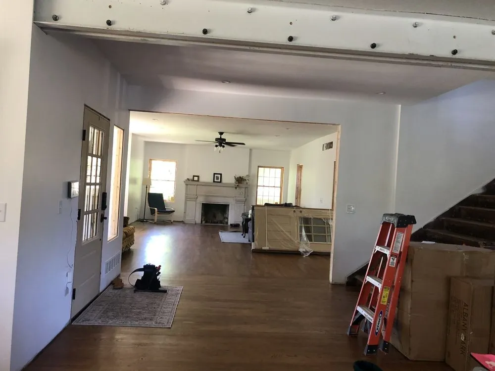 Slide of KCM Electric