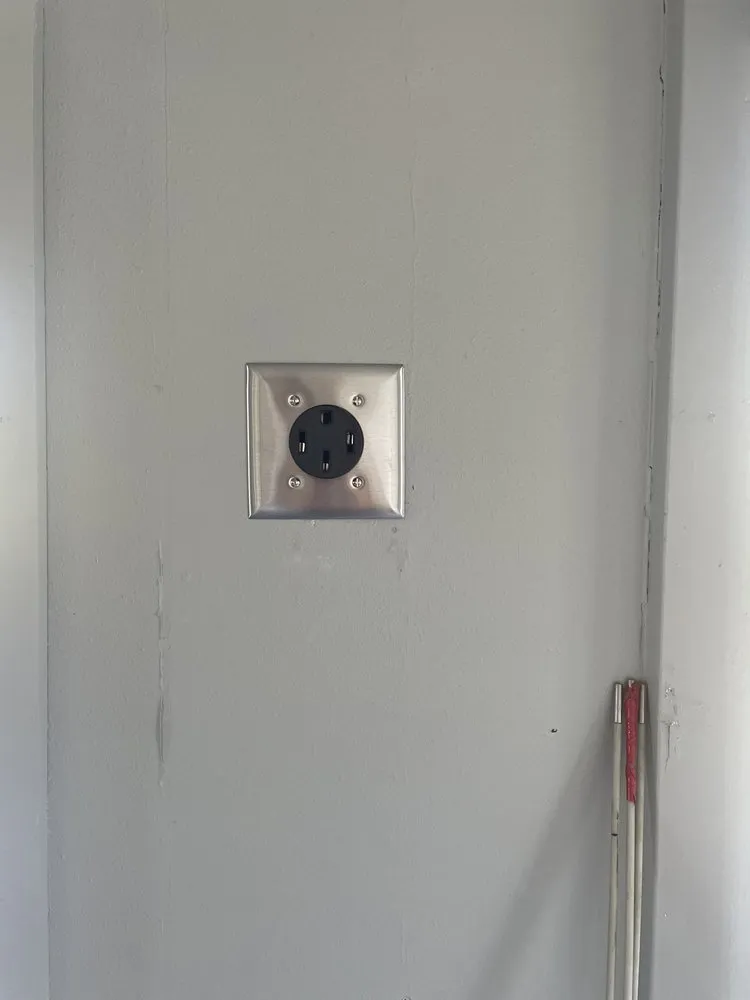 Slide of KD Electrical Services LLC