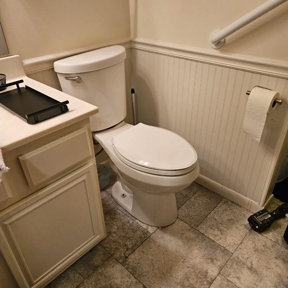 Slide of K&Dee Hauling & Remodeling