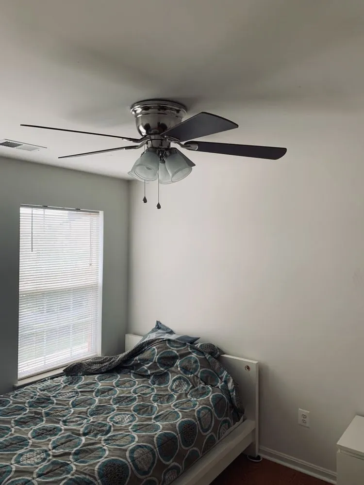 Slide of Kdot Electric