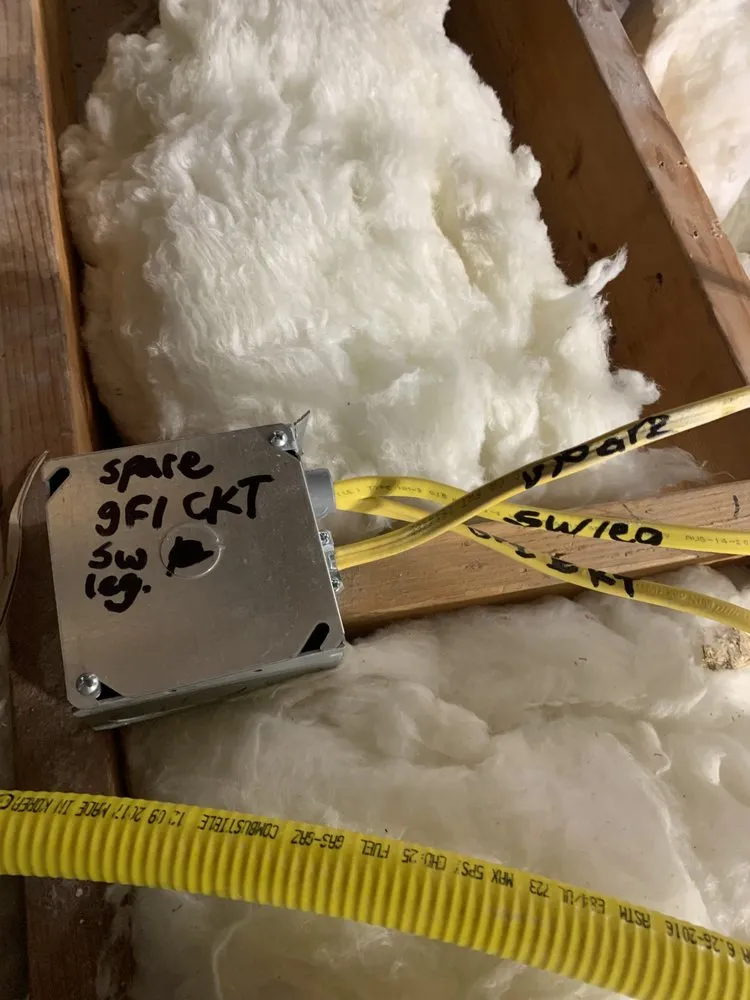 Slide of Keas Electric