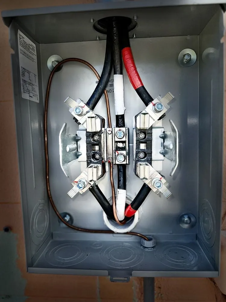 Professional electrical service for homes in circuit breaker repair,  by 