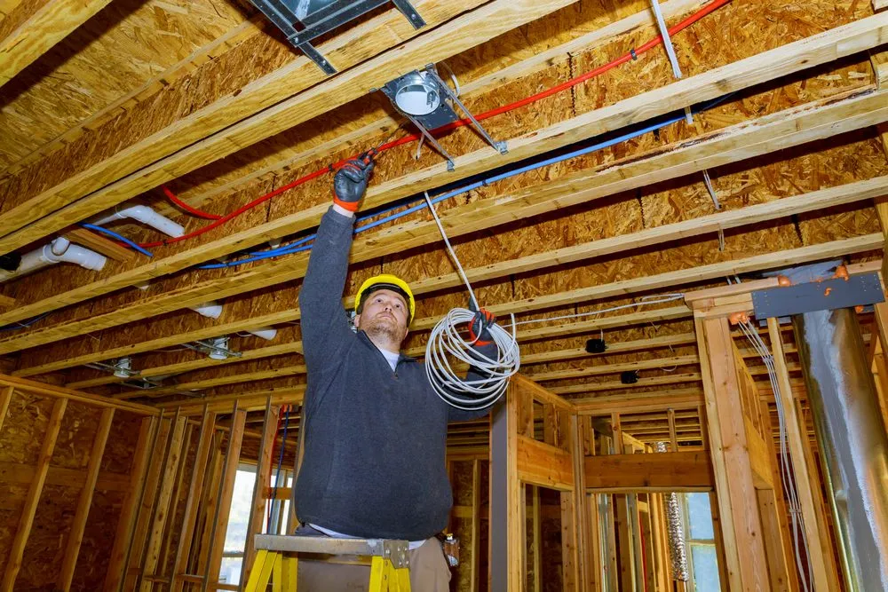 Emergency circuit breaker repair experts serving Tampa Bay, FL - Keentel Electrical Contractors