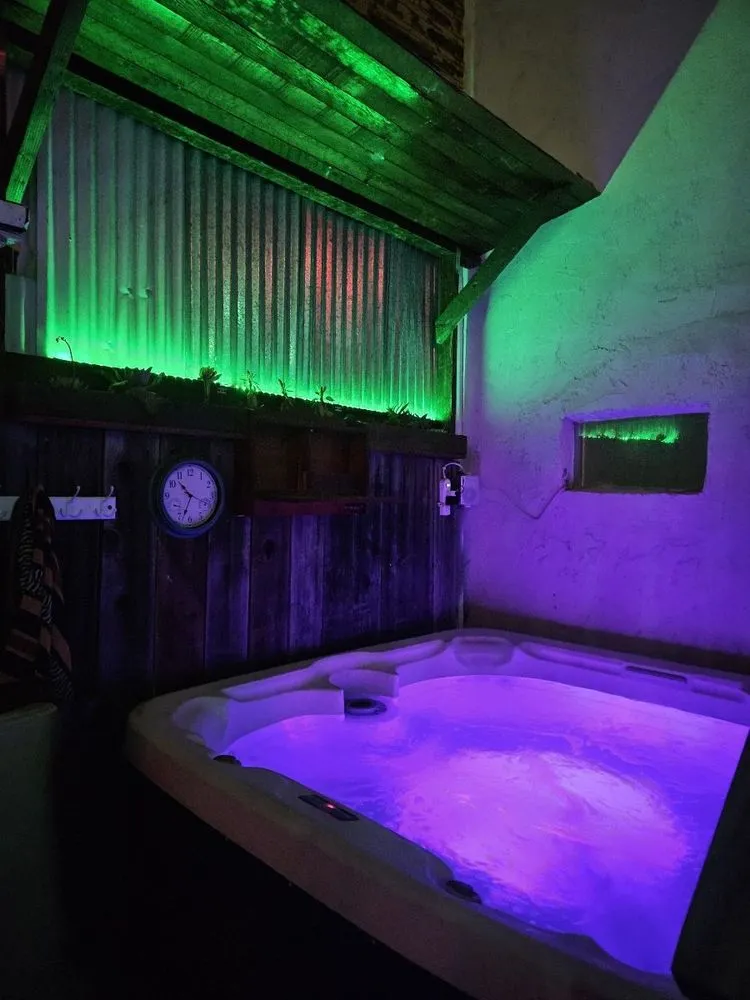 Slide of Keep It Powered Electric