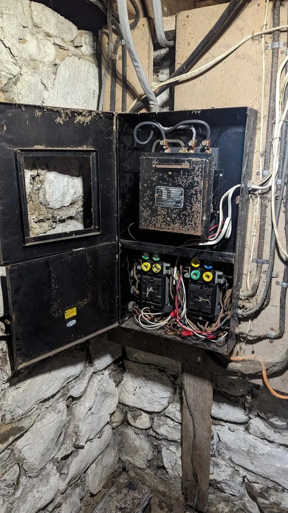 Slide of Keeping It Current