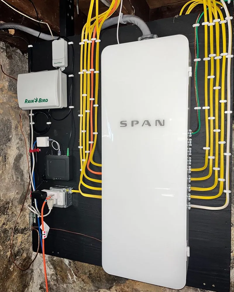 Slide of Keller 24 Hour Electrician