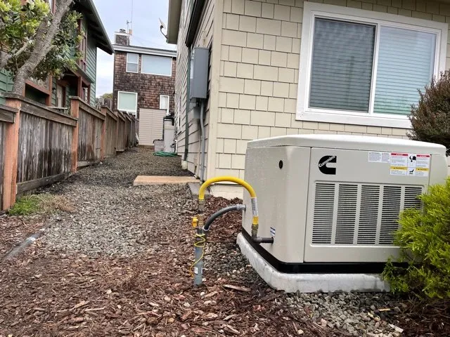 Slide of Kelly Henson Electric