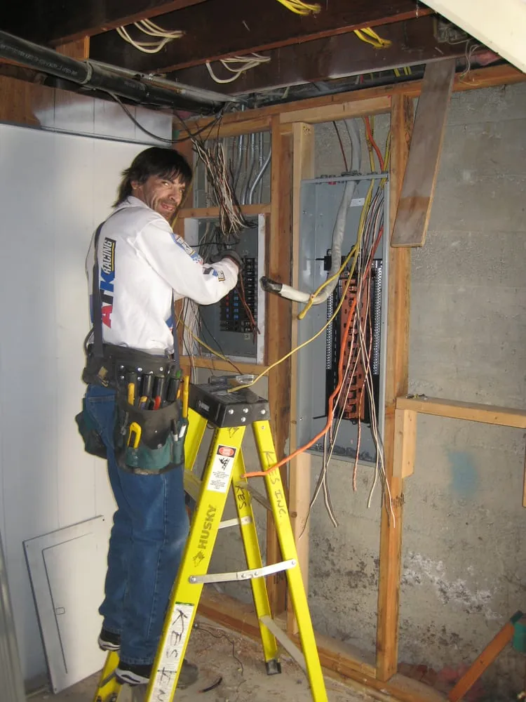 Slide of Kelvin Electrical Services