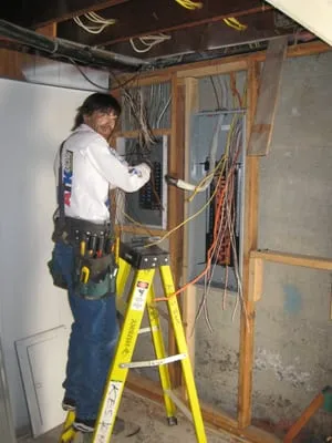 Kelvin Electrical Services Logo