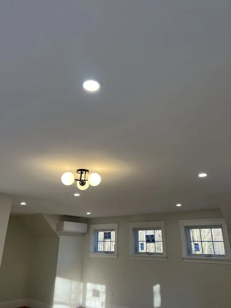 Slide of Ken' Electrician