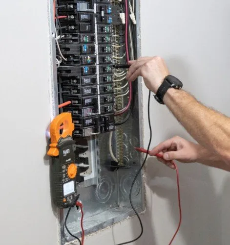 Slide of Ken' Electrician