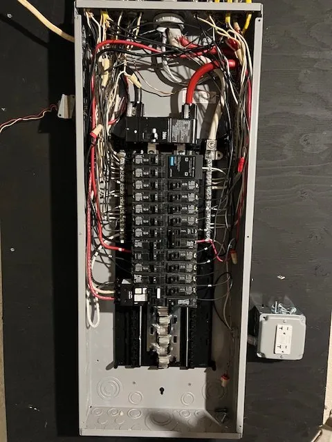 Slide of Ken' Electrician