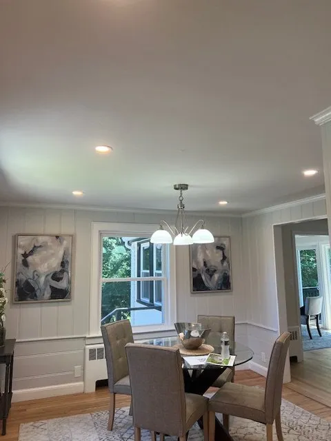 Slide of Ken' Electrician