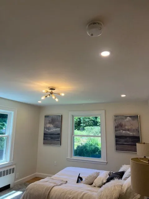 Slide of Ken' Electrician