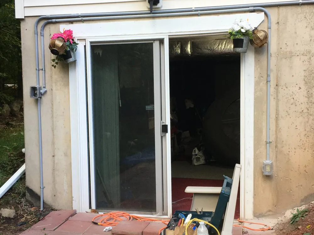Licensed electrician providing lighting installation in East Stroudsburg, PA - Ken The Electrician
