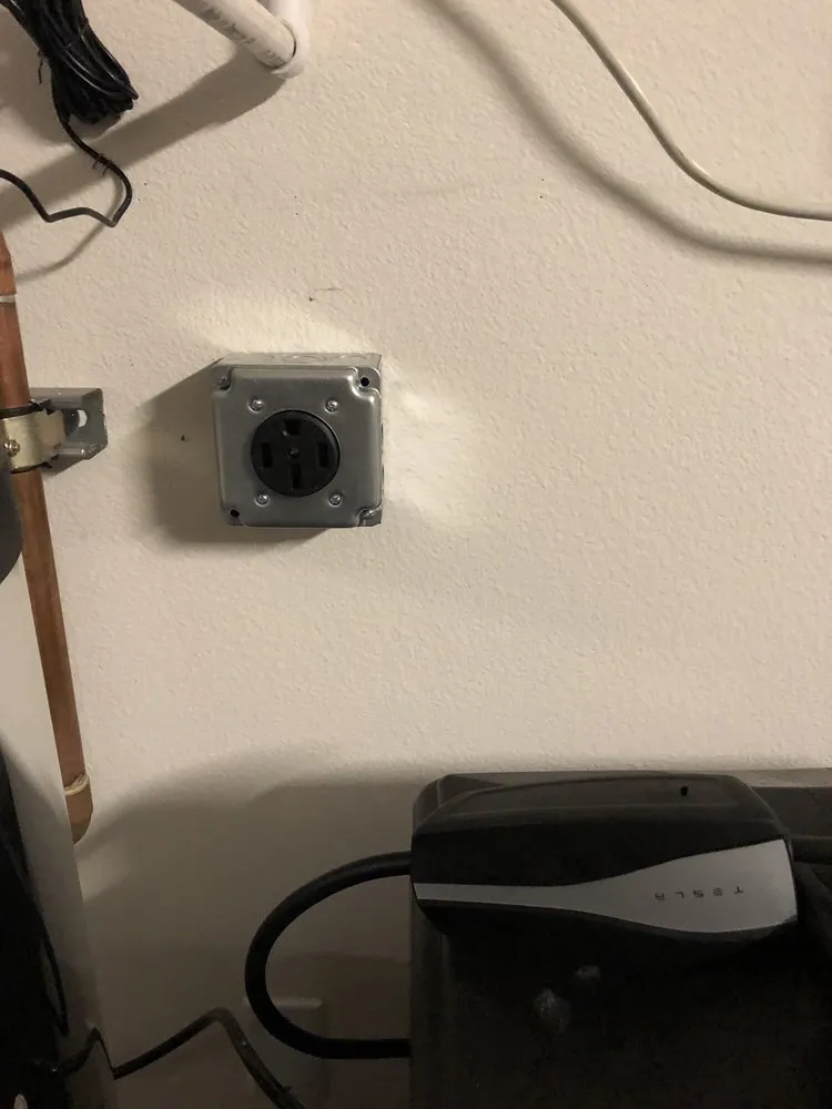 Slide of Ken Wallace Electric