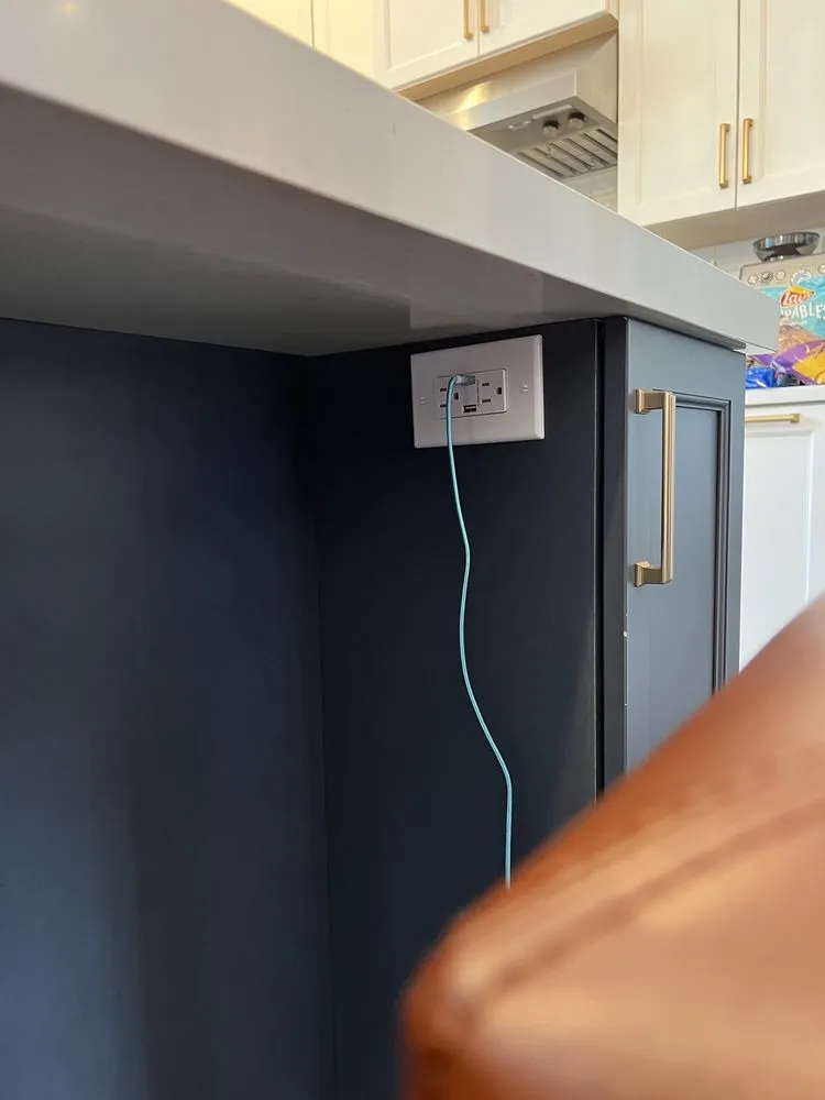 Slide of Kenneth Marshall Electric