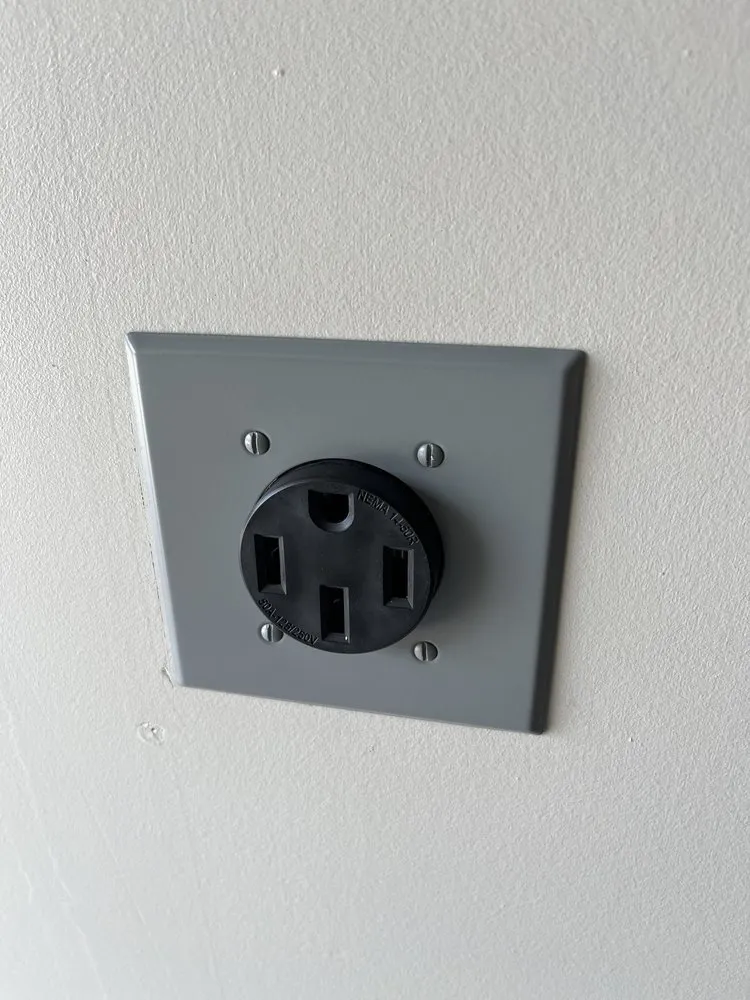 Slide of Kenny Ruffa Construction