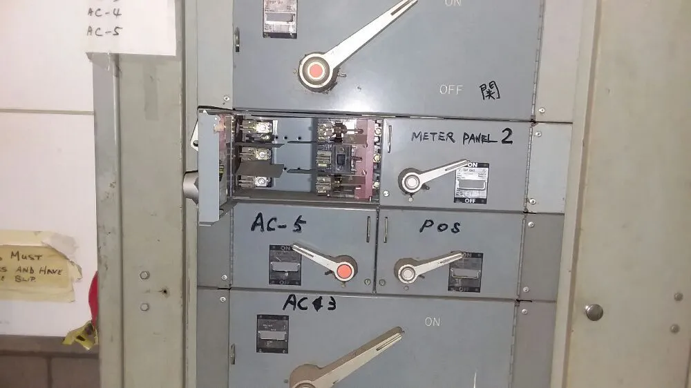 Slide of Kensmarc Electric