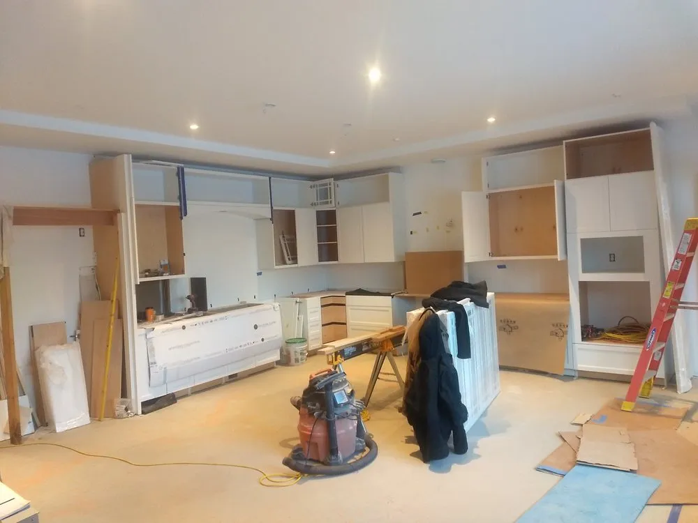 Slide of Kent Dandy Electrician