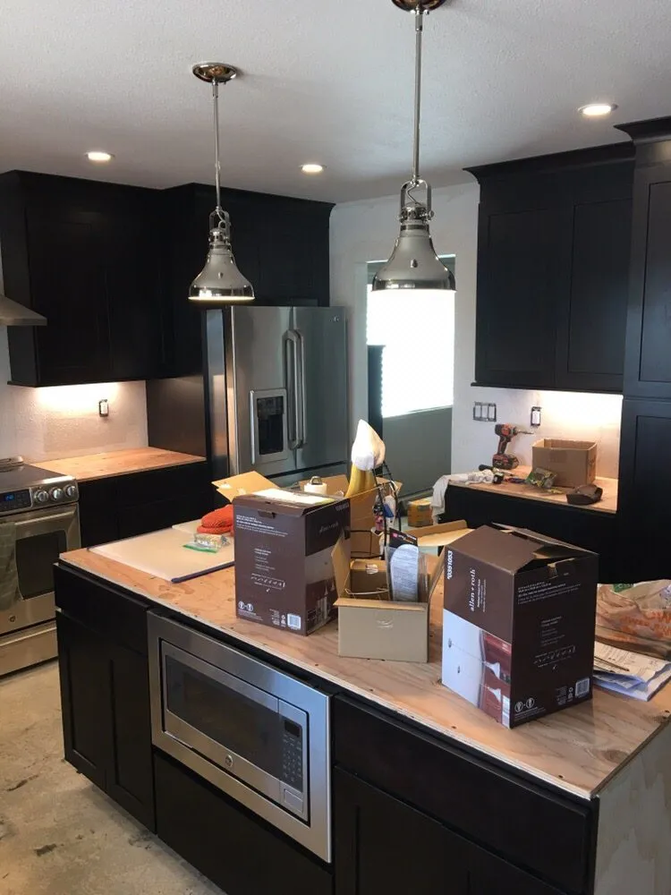 Slide of Kenz Electric