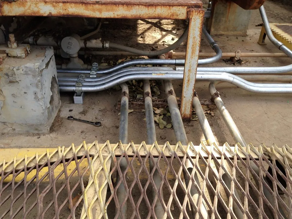 Slide of Kenz Electric