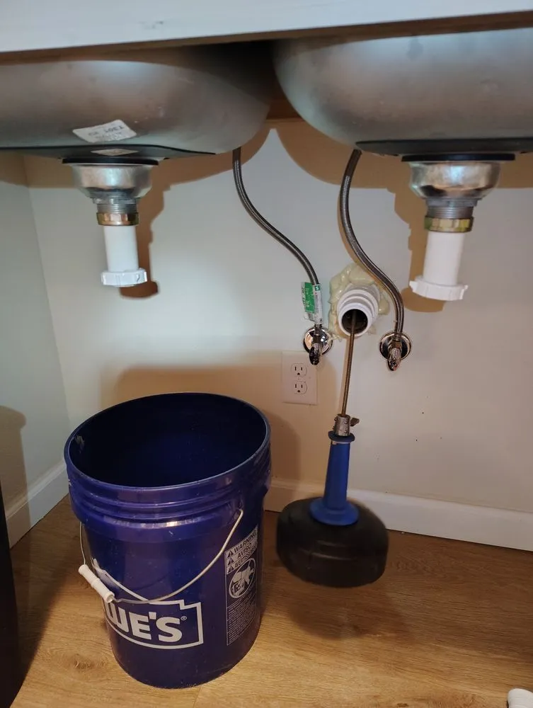 Slide of Keri's Lawn Care