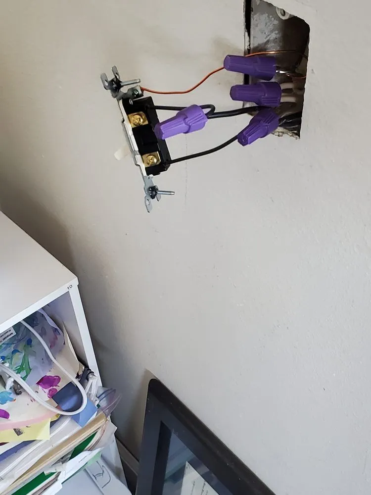 Slide of KES Electric