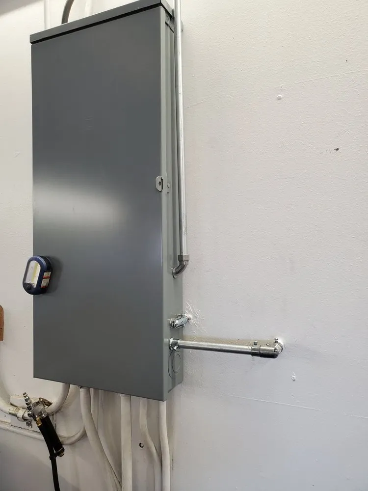 Slide of KES Electric