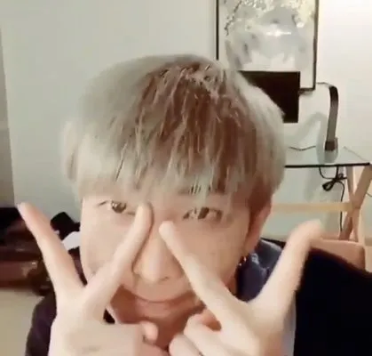 Kevin Lollar Electric Logo