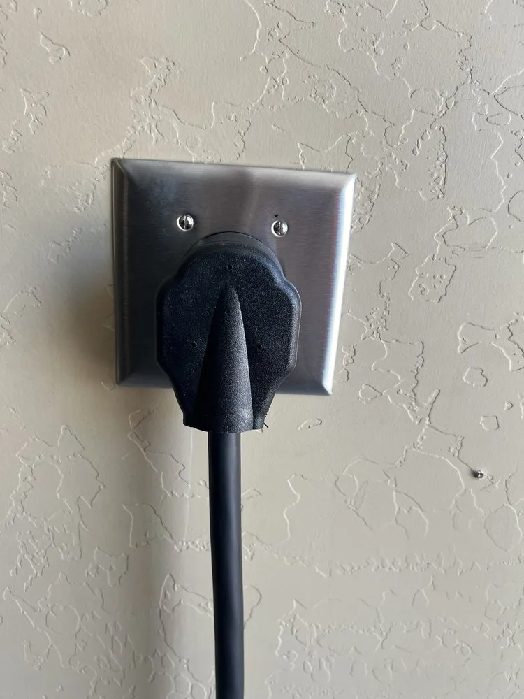 Slide of Kevin Whitman Electrical