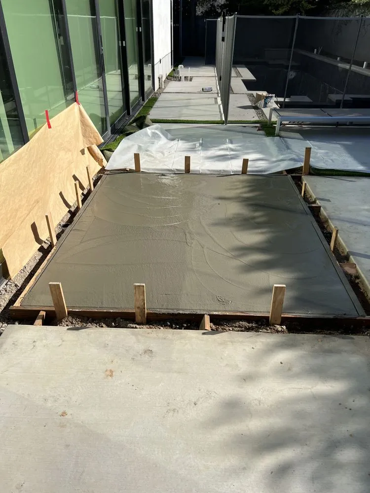 Certified circuit breaker repair in ,  by Kevin's Contract & Remodeling