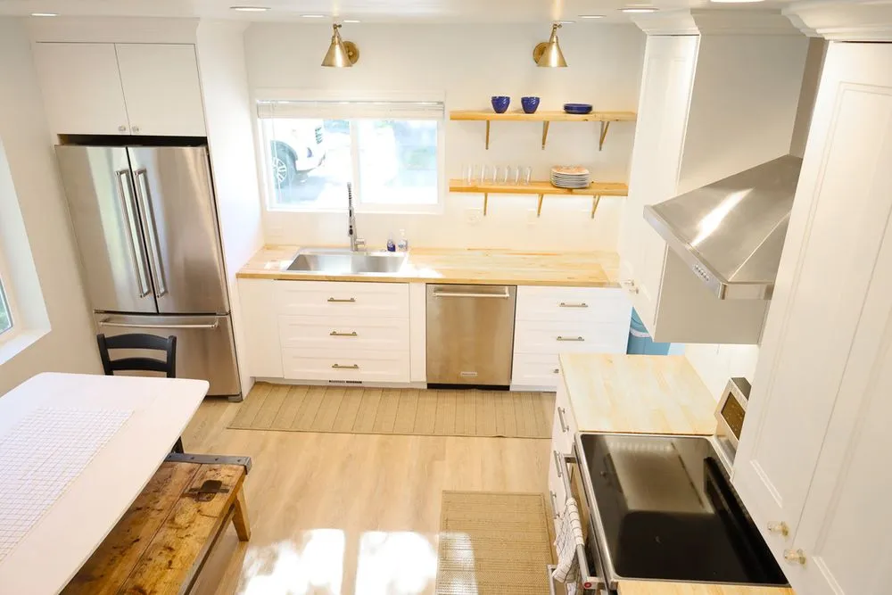 Slide of Key Lime Electric