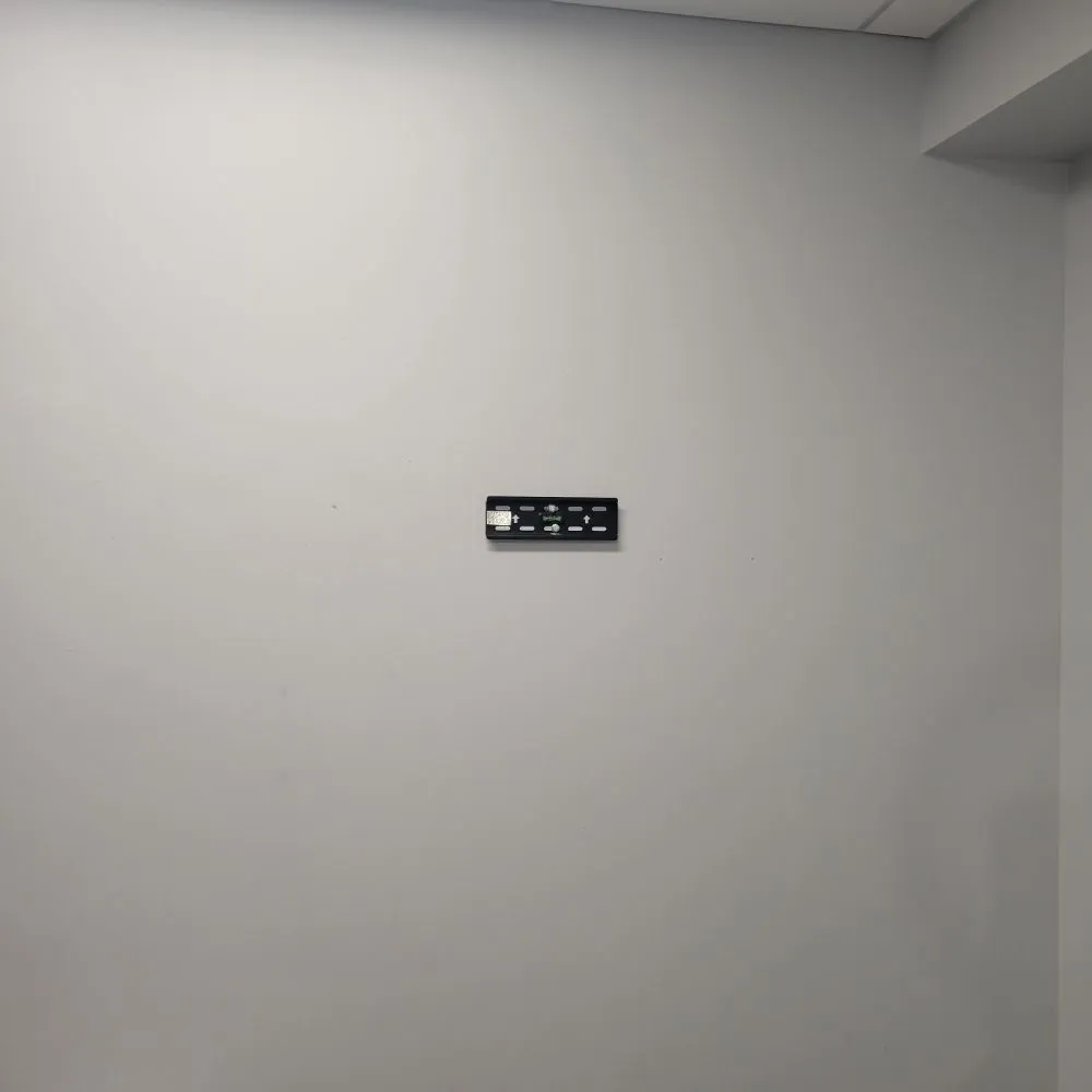 Affordable electrician providing lighting installation in , 