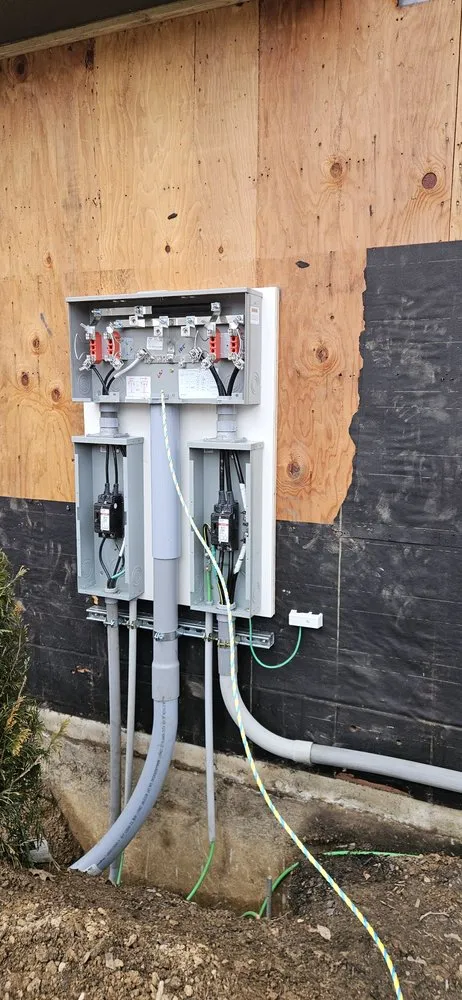 Slide of K&H Electrical