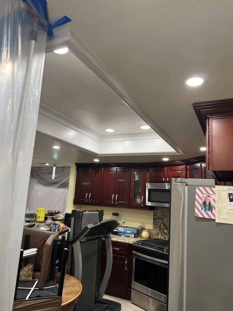 Slide of KiloWaltt Enterprise