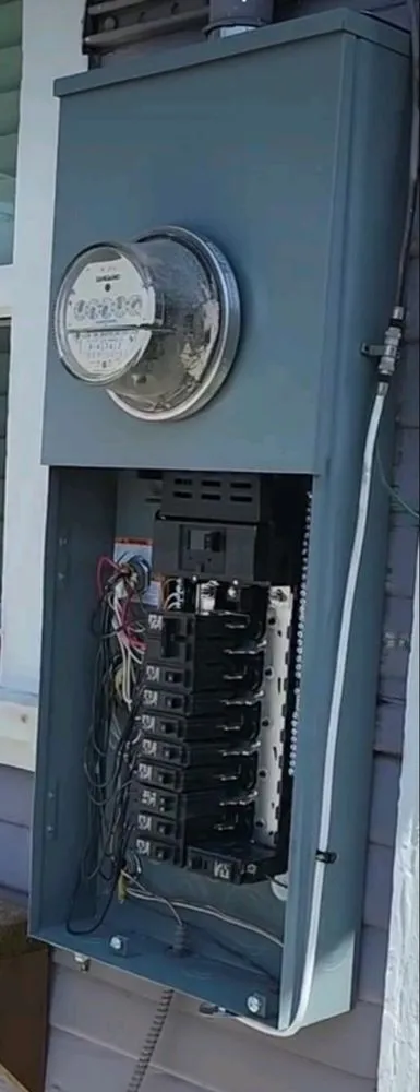 Slide of KiloWaltt Enterprise