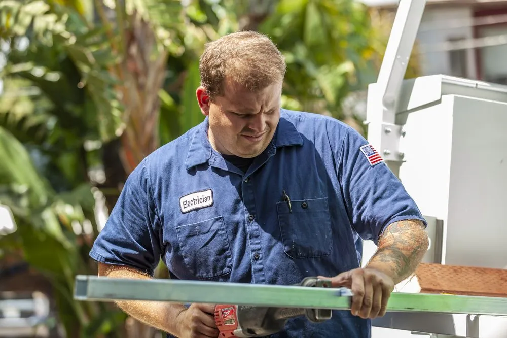 Slide of Kim's Electrical & Plumbing Services